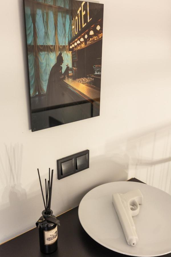 Bobo'S Luxury Apartment Budapest Luaran gambar