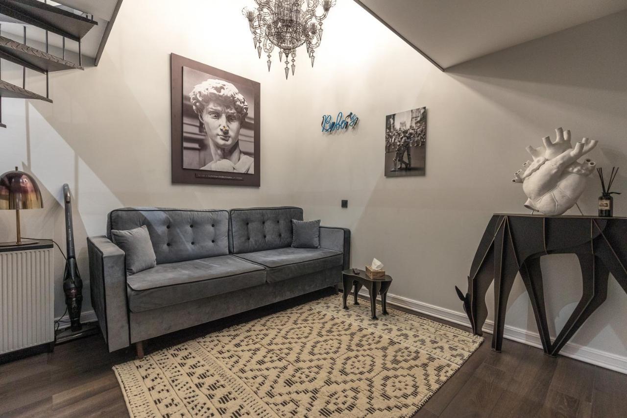 Bobo'S Luxury Apartment Budapest Luaran gambar
